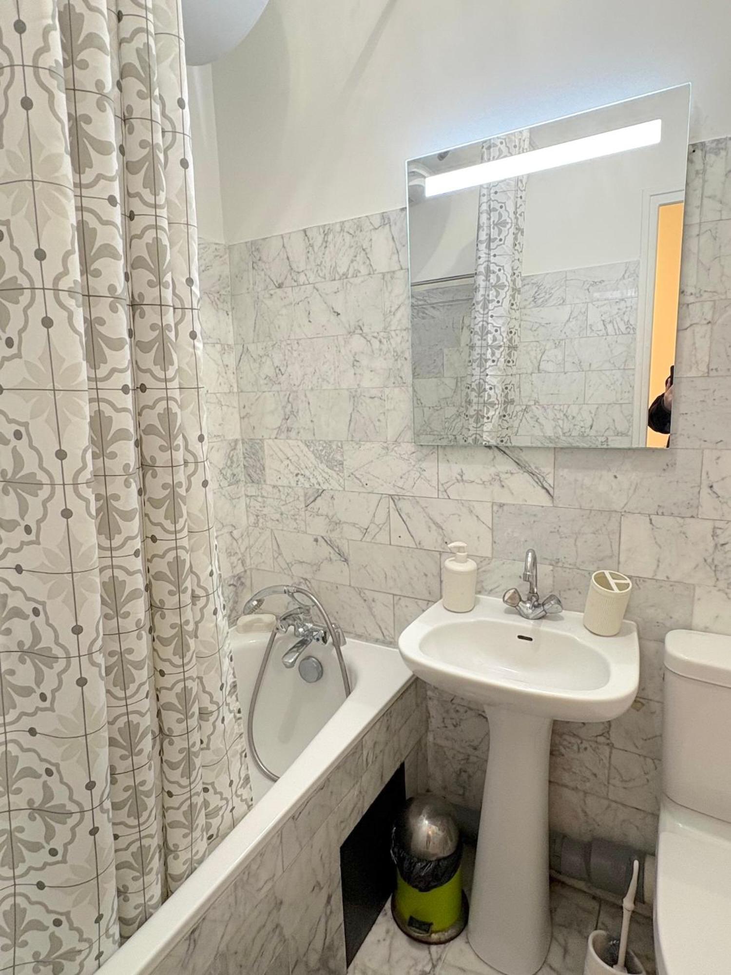 Le Rennequin Apartment